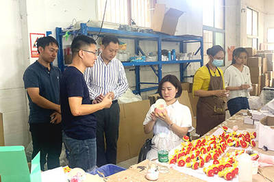 楊淑亭鄉(xiāng)村產(chǎn)業(yè)云車間溆浦車間正式掛牌，開啟數(shù)字化車間新模式